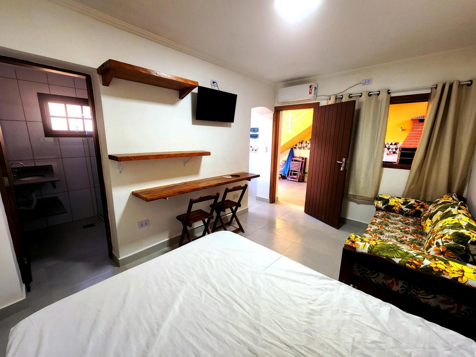 Apartment Aptos Toninhas - Sp *